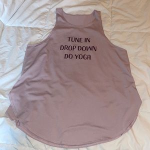 Fabletics Yoga too in Mauve